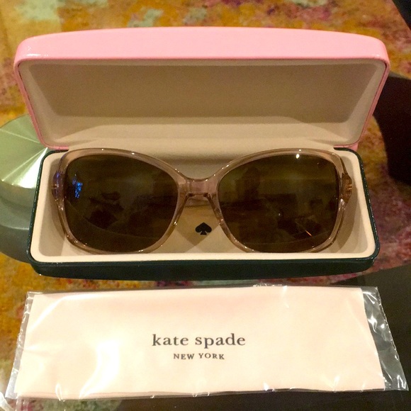 kate spade Accessories - KATE SPADE SUNGLASSES AYLEEN